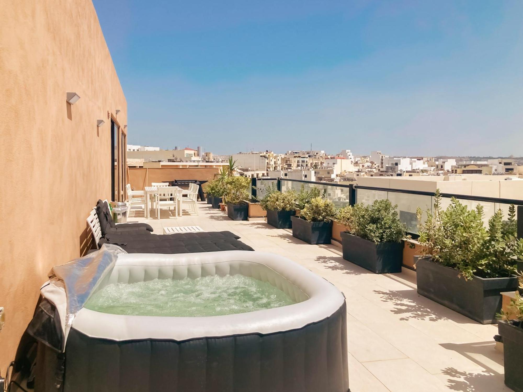 Xl Terrace Penthouse Bbq 200m From The Sea And Square Апартаменты *